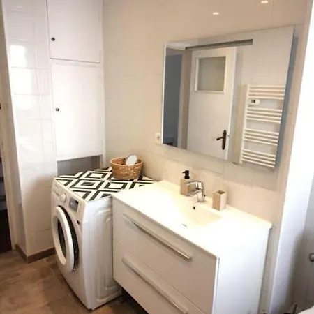 Appartement Proche Plages Et Centre Cannes
